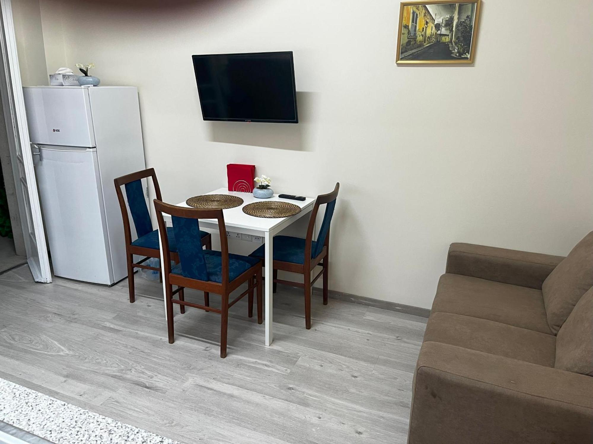 Xanthis Hostel Nicosia City Centre Esterno foto