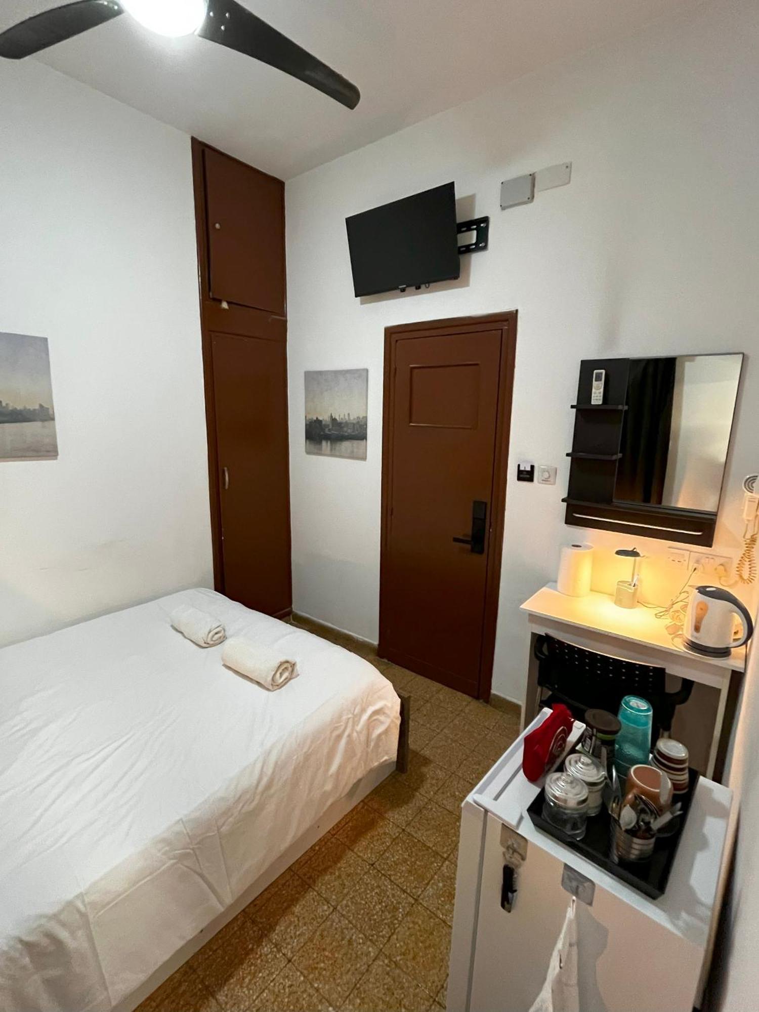 Xanthis Hostel Nicosia City Centre Esterno foto