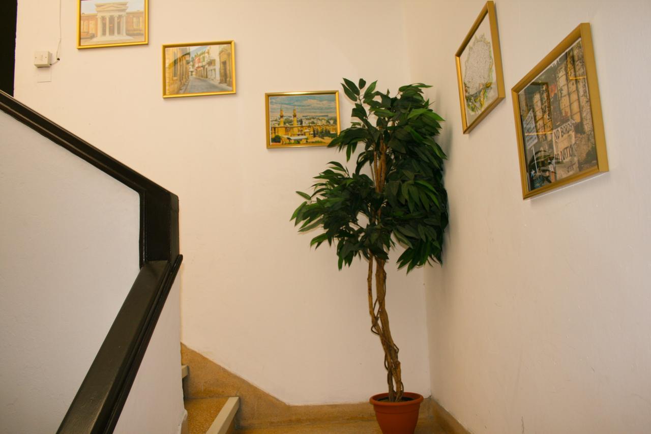 Xanthis Hostel Nicosia City Centre Esterno foto
